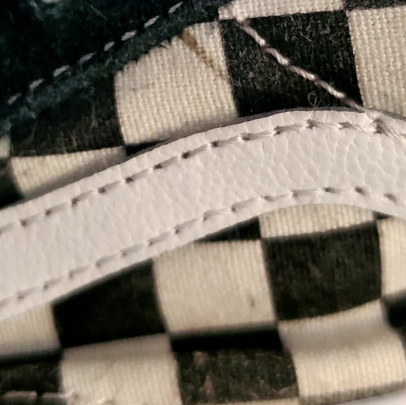 Unisex Old Skool Checkered Vans - Picture 11 of 12